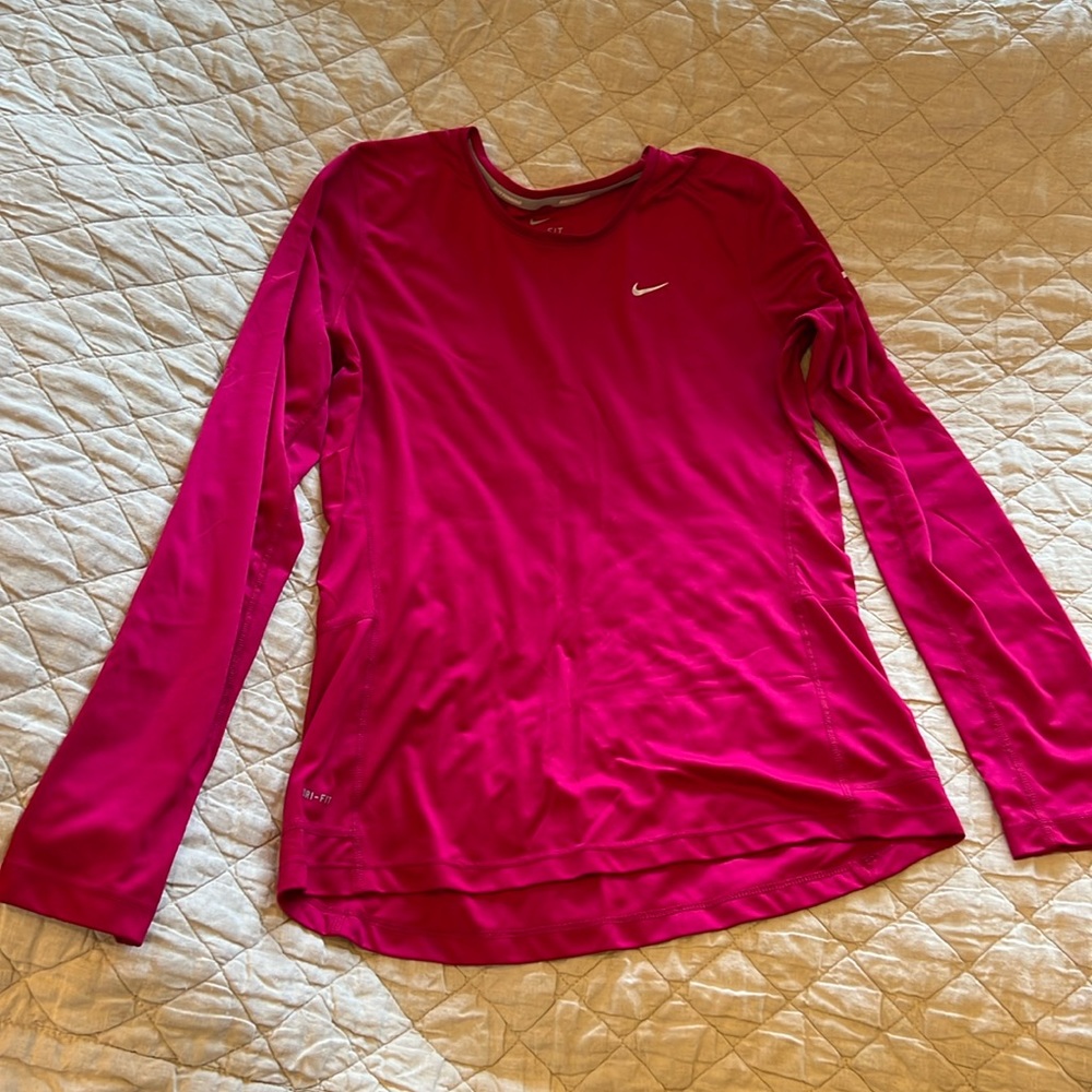 Nike long sleeve top